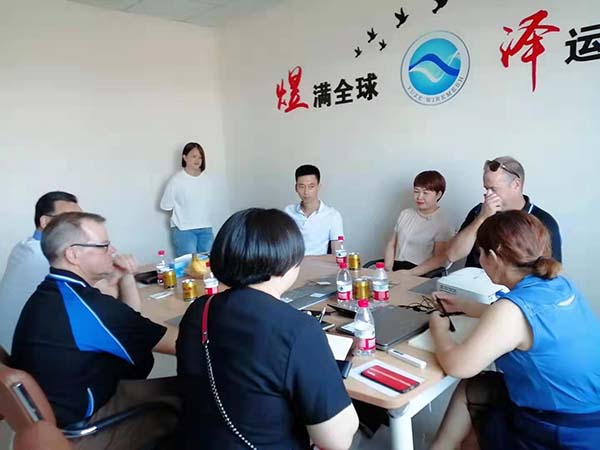 Korean and Australian customers visiting 1.jpg
